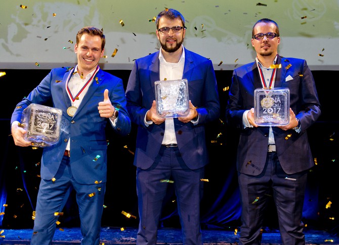 Zástupci vítězných projektů zleva: Jan Slavík (Pojišťovna Maxima), Lukáš Pudil (Česká spořitelna), Lukáš Přikryl (AXA Assistance) Vítězové Ceny pokroku 2017