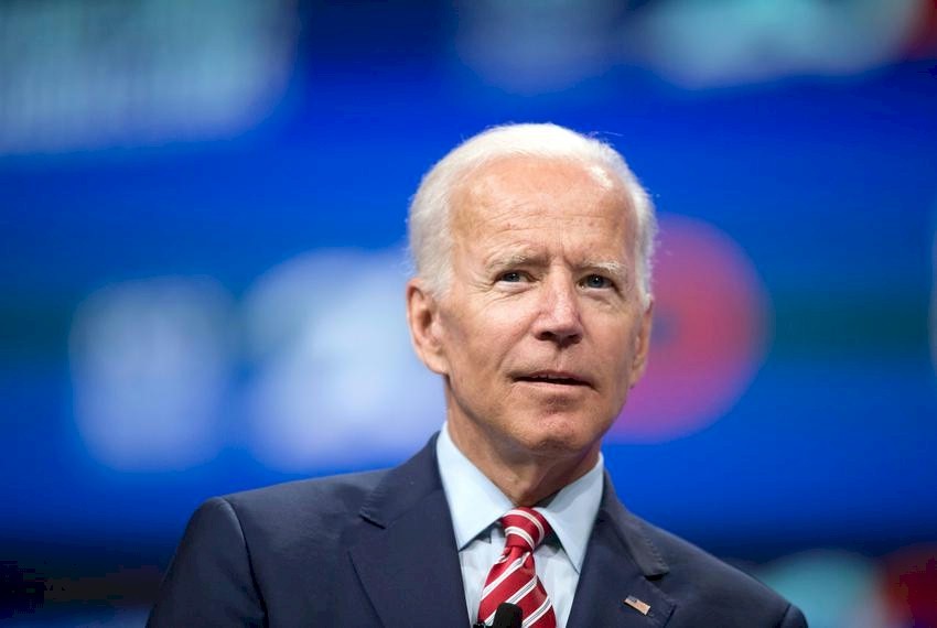 The Biden administration will sanction 400 of Russia’s elite, including 300 lawmakers, and restrictions on Russia’s central bank are planned.